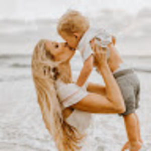 Meet your Posher, Katelyn